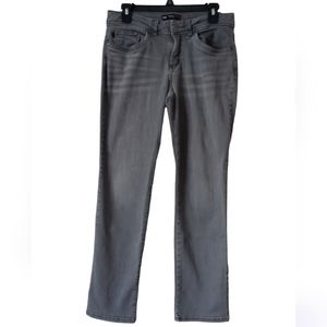 LEE PERFECT FIT 1889 WOMEN'S STRETCH JEANS. SIZE 8. COLOR GRAY.
